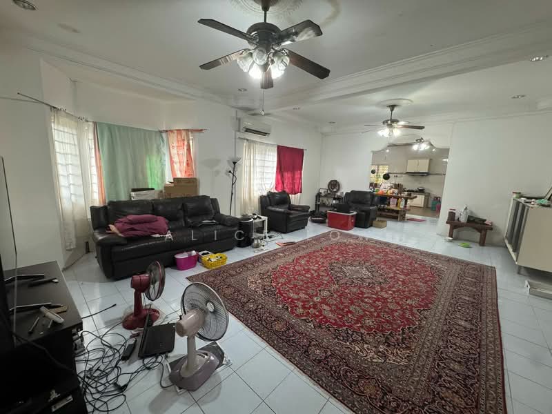 Bungalow for Sale in Serendah (Selangor) - Alice Low - Living Room - PropertyGuru.com.my