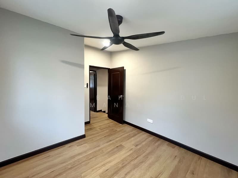 Rumah Teres 1 Tingkat untuk Dijual di Laman Glenmarie (Shah Alam) - Saiful Bahri Abdul Manan - Interior - PropertyGuru.com.my