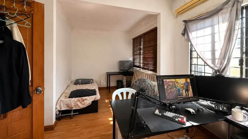 2-storey Terraced House for Sale in Usj 11 (Subang Jaya) - Intan Sophia - Bedroom - PropertyGuru.com.my