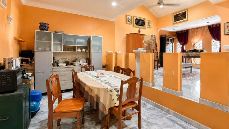 Rumah Teres 2 Tingkat untuk Dijual di Usj 11 (Subang Jaya) - Nuraishah Binti Mohamed Azmi - Dining Room - PropertyGuru.com.my