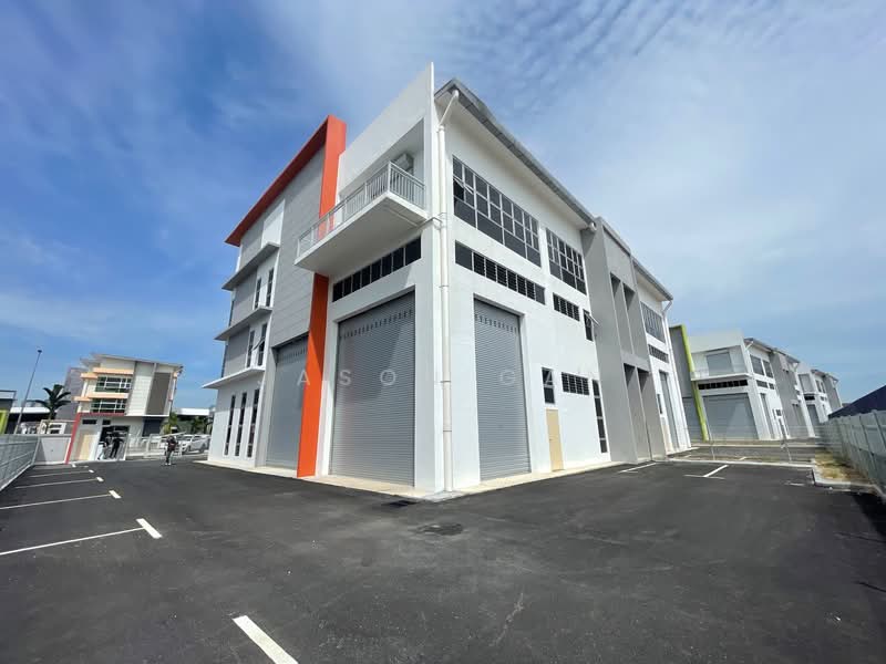 Semi-D Factory for Rent in Perdana Industrial Park (Puchong) - Jason Gan - Exterior - PropertyGuru.com.my