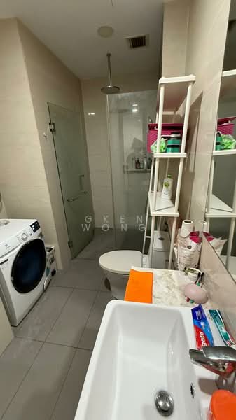 Service Residence for Sale at Dianthus @ Tropicana Gardens - Gken Wong - Bathroom - PropertyGuru.com.my