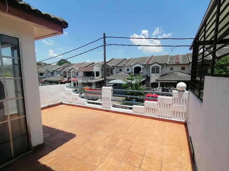 Terraced House for Sale in Bandar Country Homes (Rawang) - Kelly Kok - PropertyGuru.com.my