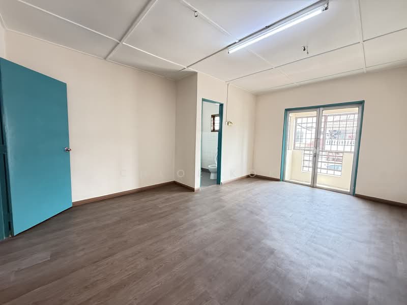 Terraced House for Sale in Bandar Country Homes (Rawang) - Chloe Kok - Interior - PropertyGuru.com.my