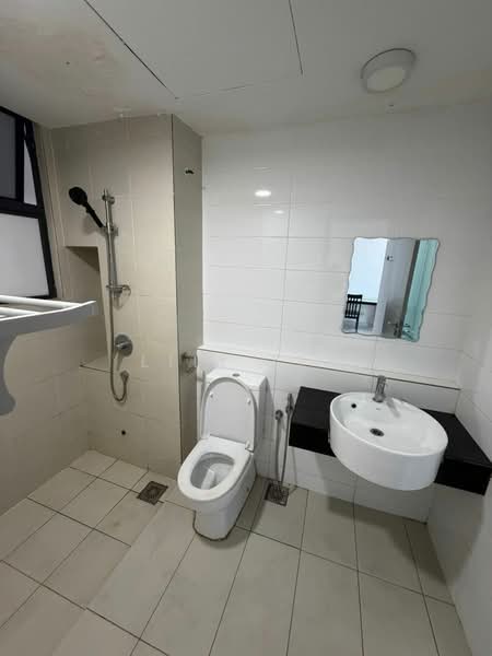 Service Residence for Sale at Residences @ 1 Tebrau - Lili Tea - Bathroom - PropertyGuru.com.my