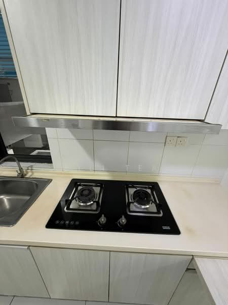 Service Residence for Sale at Residences @ 1 Tebrau - Lili Tea - Kitchen - PropertyGuru.com.my