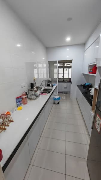 Cluster House for Rent in Taman Ekoflora (Johor Bahru) - Brown Cheng - Kitchen - PropertyGuru.com.my