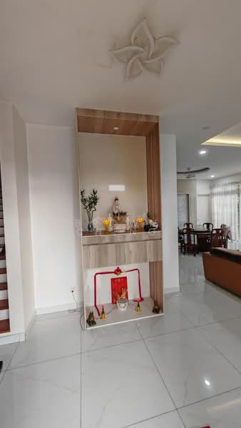 Cluster House for Rent in Taman Ekoflora (Johor Bahru) - Brown Cheng - Living Room - PropertyGuru.com.my