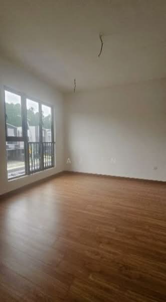 Terraced House for Sale in Sungai Buloh (Selangor) - R Azlin - Interior - PropertyGuru.com.my