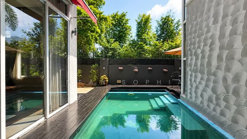 Bungalow for Sale in Usj 3 (Subang Jaya) - Intan Sophia - Exterior - PropertyGuru.com.my