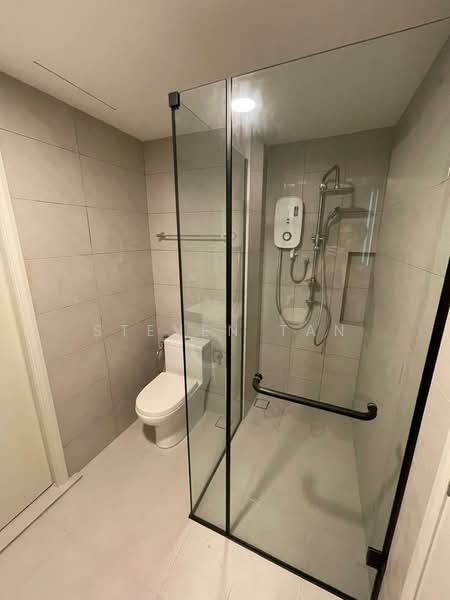 Servis Apartment untuk Disewa di The Atrium - Steven Tan - Bathroom - PropertyGuru.com.my