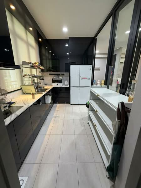 Condominium for Sale at Royal Oak - Leslie Loi - PropertyGuru.com.my