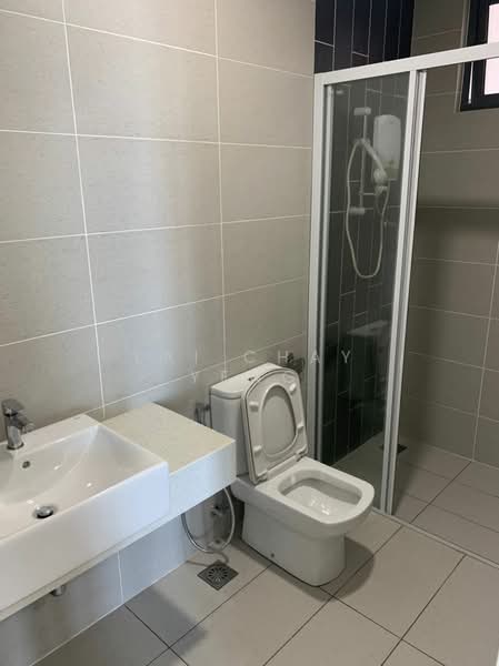 Service Residence for Rent at The Cruise Residence - Lai Chay Yeng - Bathroom - PropertyGuru.com.my