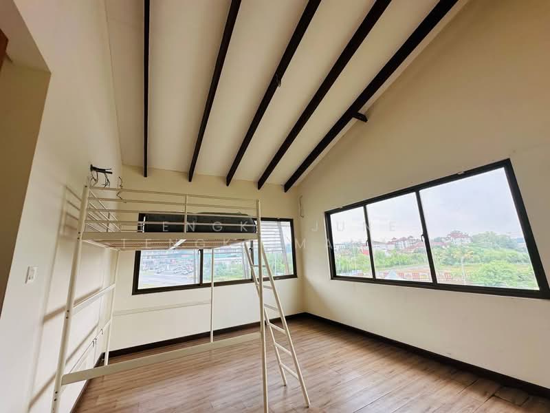 Bungalow for Sale in Bandar Baru Bangi (Selangor) - Tengku June Tengku Mamat - Bedroom - PropertyGuru.com.my