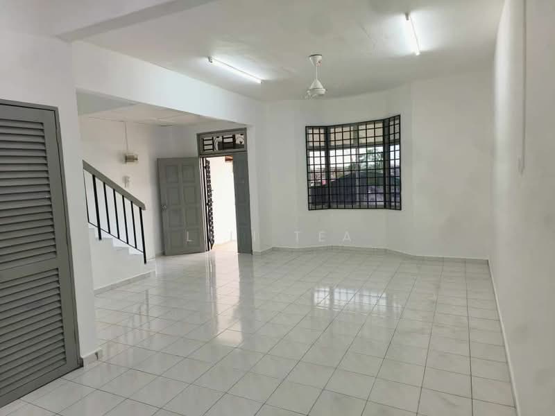 2-storey Terraced House for Sale in Taman Universiti (Skudai) - Lili Tea - PropertyGuru.com.my