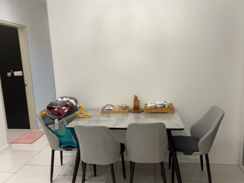 Servis Apartment untuk Disewa di Three33 Residence - Frankie Sing - Dining Room - PropertyGuru.com.my