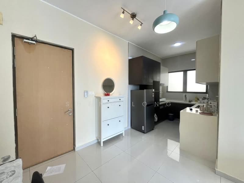 Condominium for Sale at Amberside @ Country Garden Danga Bay - Sheng Long - Kitchen - PropertyGuru.com.my