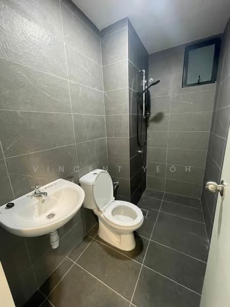 Service Residence for Rent at Majestic Maxim - Vincent Yeoh - Bathroom - PropertyGuru.com.my