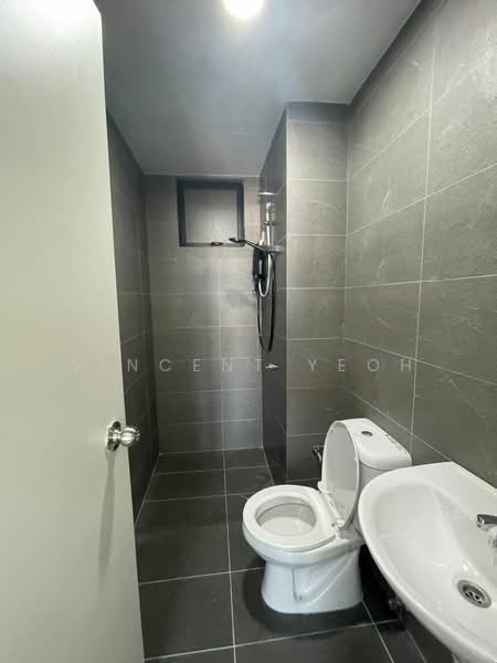 Service Residence for Rent at Majestic Maxim - Vincent Yeoh - Bathroom - PropertyGuru.com.my
