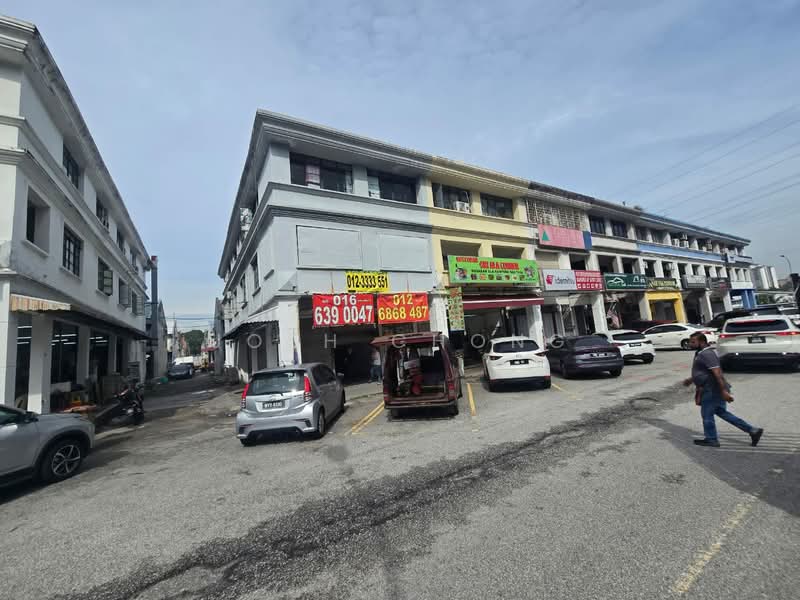 Kedai untuk Disewa di Bandar Sri Damansara (Selangor) - Josh Chong - Exterior - PropertyGuru.com.my