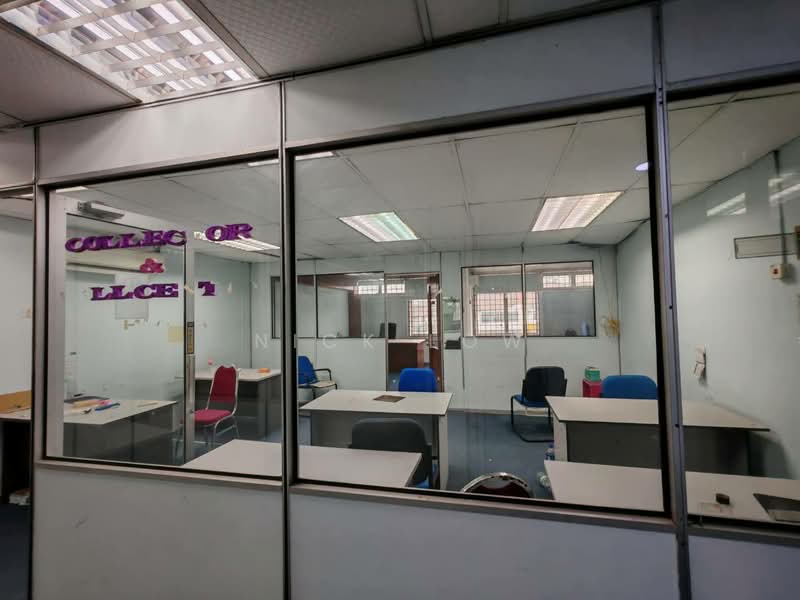 Kedai untuk Disewa di Taman Perling (Perling) - Nick Low - Interior - PropertyGuru.com.my