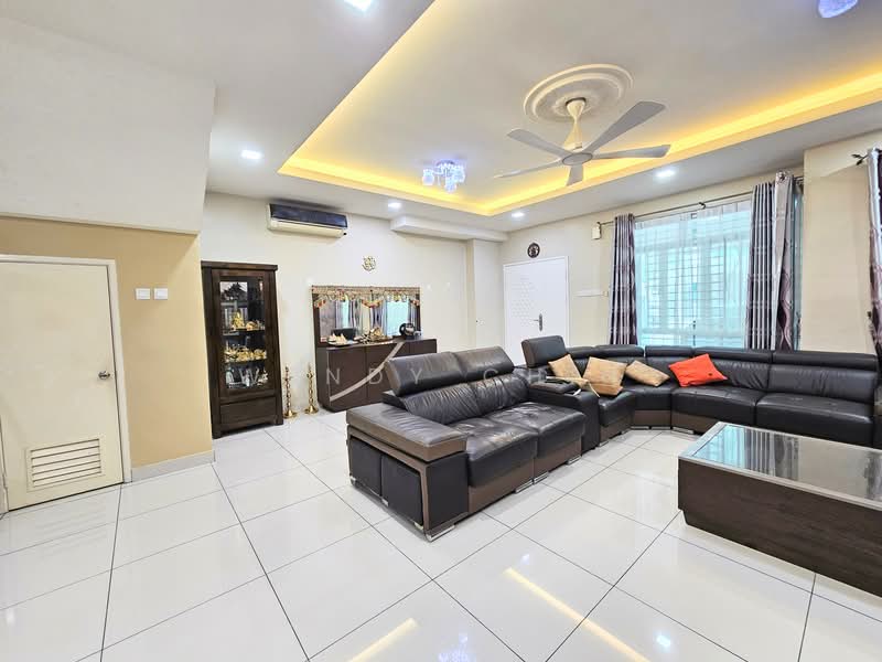 2-storey Terraced House for Sale in TAMAN PUCHONG UTAMA (Puchong) - Wendy Chin - Living Room - PropertyGuru.com.my
