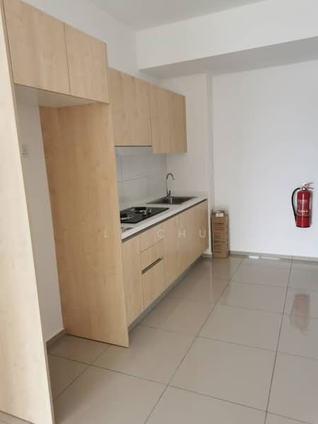 Servis Apartment untuk Dijual di The Tresor @ Gravit8 - LS Chu - Kitchen - PropertyGuru.com.my
