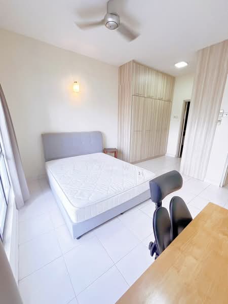 Servis Apartment untuk Disewa di SetiaWalk - Felix Wong - Bedroom - PropertyGuru.com.my