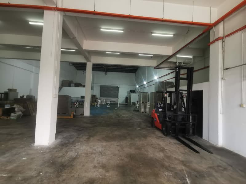 Factory for Rent in Taman Perindustrian Bukit Serdang (Seri Kembangan) - Xinzi Yew - Interior - PropertyGuru.com.my