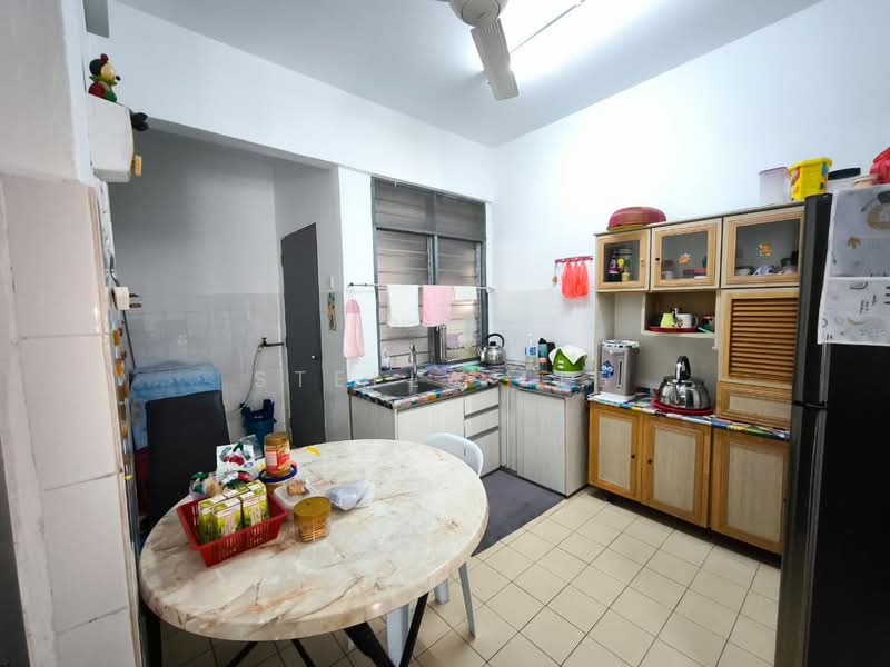 Rumah Teres 2 Tingkat untuk Dijual di Cheras (Selangor) - Stella Lee - Kitchen - PropertyGuru.com.my