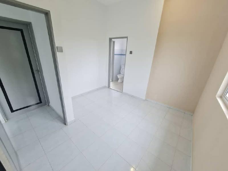 2.5-storey Terraced House for Sale in Taman Pulai Utama (Skudai) - Melinda Ee - Interior - PropertyGuru.com.my
