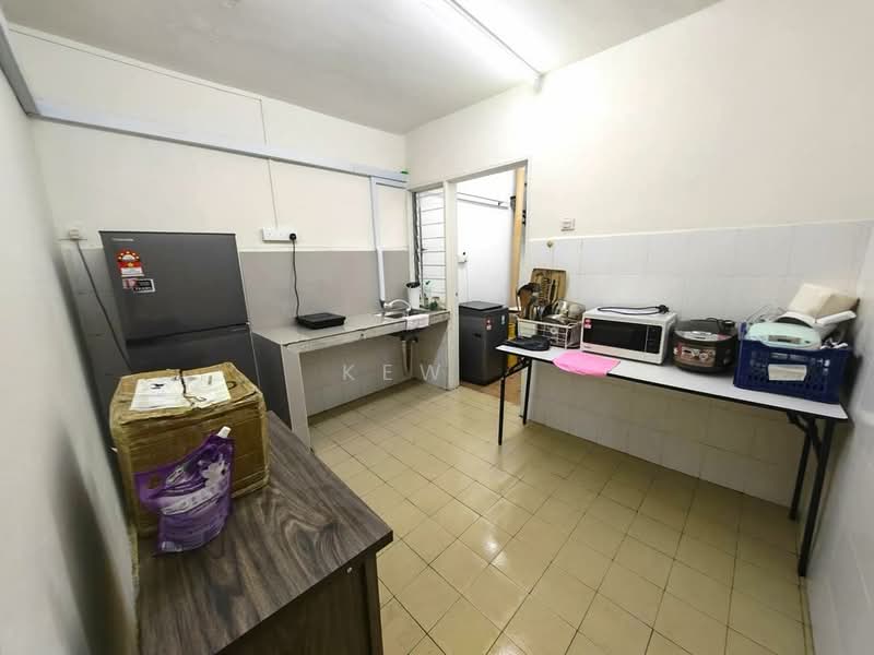 Pangsapuri untuk Disewa di Plaza Metro Prima - Kew . - Kitchen - PropertyGuru.com.my