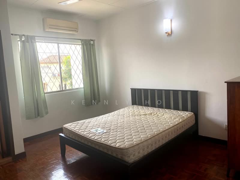 Rumah Teres 2 Tingkat untuk Disewa di Damansara Jaya (Petaling Jaya) - Kennly Ho - Bedroom - PropertyGuru.com.my