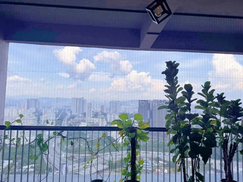 Servis Apartment untuk Dijual di Cubic Botanical - Felix Wong - Balcony - PropertyGuru.com.my