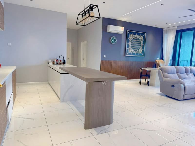 Servis Apartment untuk Dijual di Cubic Botanical - Felix Wong - Living Room - PropertyGuru.com.my