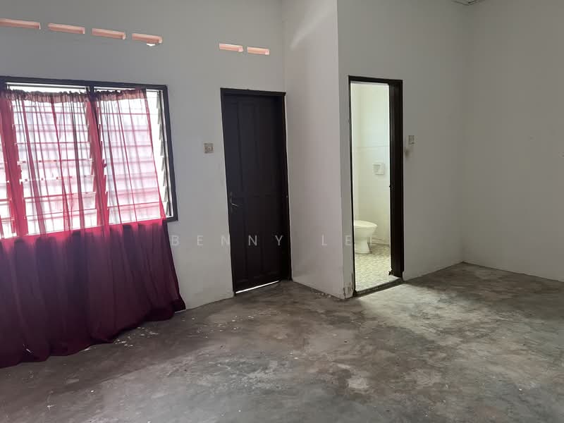 Rumah Teres 2 Tingkat untuk Disewa di Taman Koperasi Cuepacs (Cheras) - Benny Lee - Interior - PropertyGuru.com.my