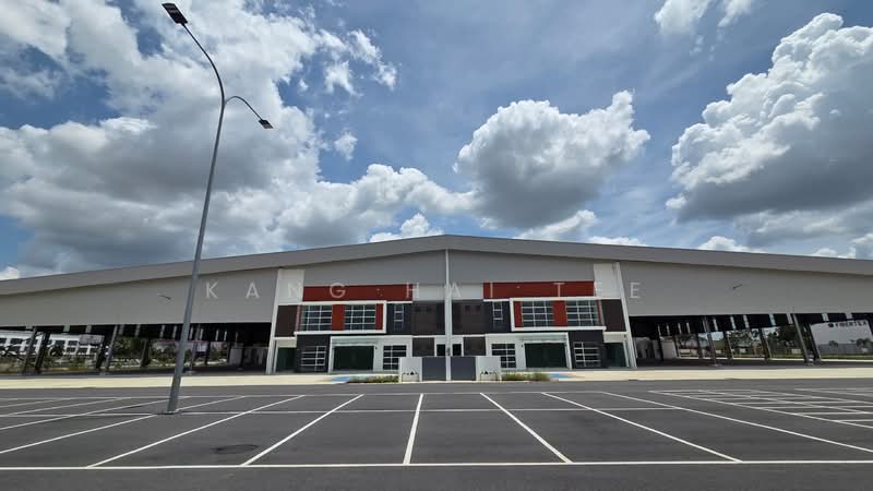 Detached Factory for Rent in Kawasan Perusahaan Nilai 3 (Nilai) - Kang Hai Tee - Exterior - PropertyGuru.com.my