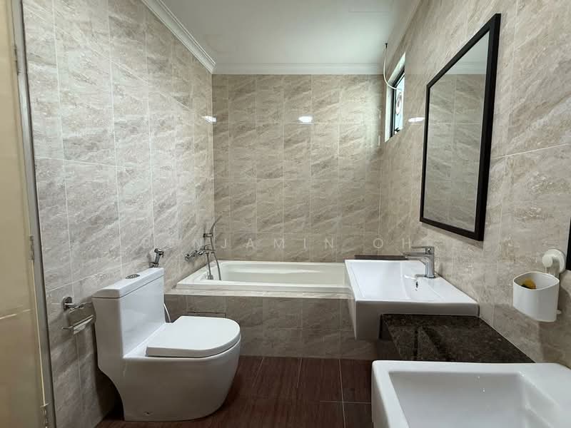 Condominium for Rent at Laguna Heights (Bukit Laguna) - Benjamin Oh - Bathroom - PropertyGuru.com.my