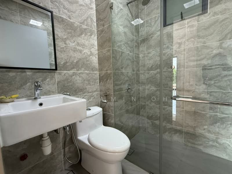 Condominium for Rent at Laguna Heights (Bukit Laguna) - Benjamin Oh - Bathroom - PropertyGuru.com.my