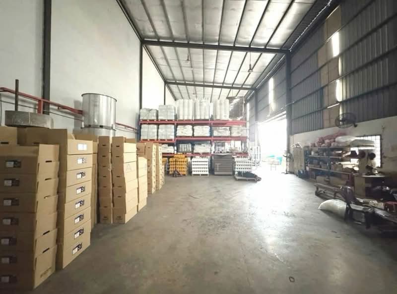 Warehouse for Rent in Pandamaran (Klang) - James Teoh - Interior - PropertyGuru.com.my