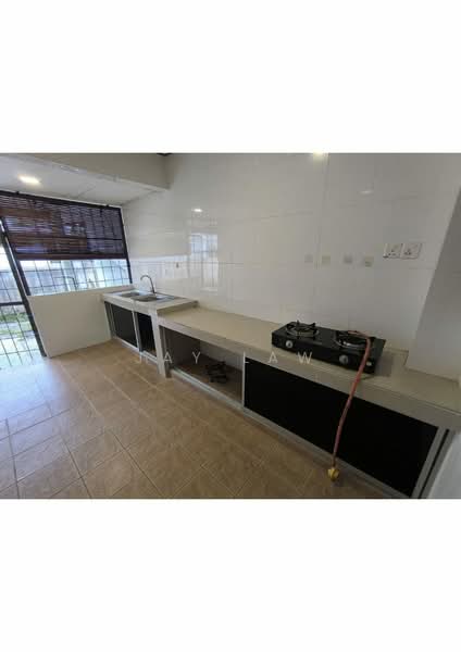 2-storey Terraced House for Sale in Tabuan Jaya Baru (Kuching) - Jay Law - Kitchen - PropertyGuru.com.my