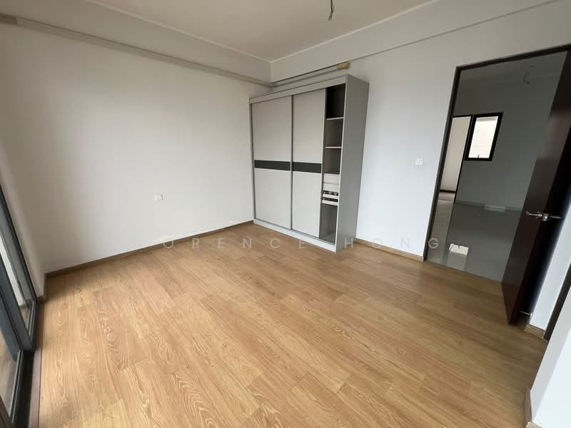 Condominium for Sale at Kings Bay @ Country Garden Danga Bay - Florence Hong - Bedroom - PropertyGuru.com.my