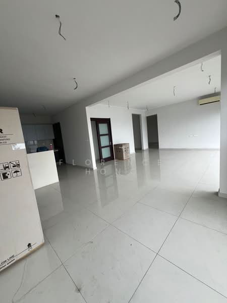 Condominium for Sale at Kings Bay @ Country Garden Danga Bay - Florence Hong - Interior - PropertyGuru.com.my
