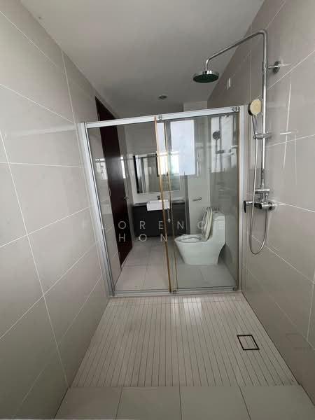 Condominium for Sale at Kings Bay @ Country Garden Danga Bay - Florence Hong - PropertyGuru.com.my