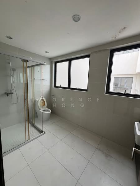 Condominium for Sale at Kings Bay @ Country Garden Danga Bay - Florence Hong - PropertyGuru.com.my