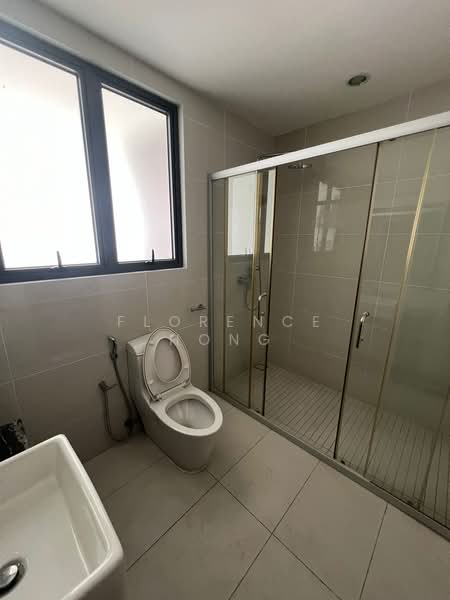 Condominium for Sale at Kings Bay @ Country Garden Danga Bay - Florence Hong - PropertyGuru.com.my