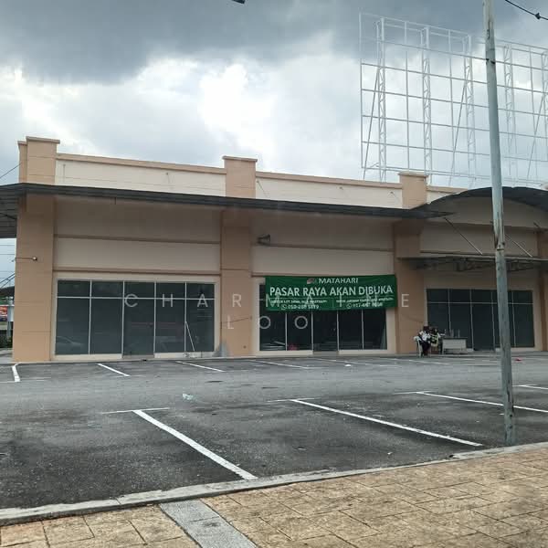 Kedai untuk Dijual di Taman Sri Manja (Petaling Jaya) - Charmaine Loo - Exterior - PropertyGuru.com.my