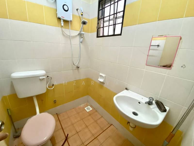 Rumah Teres 2 Tingkat untuk Dijual di Putrajaya (Putrajaya) - Amzar Faiz - Bathroom - PropertyGuru.com.my