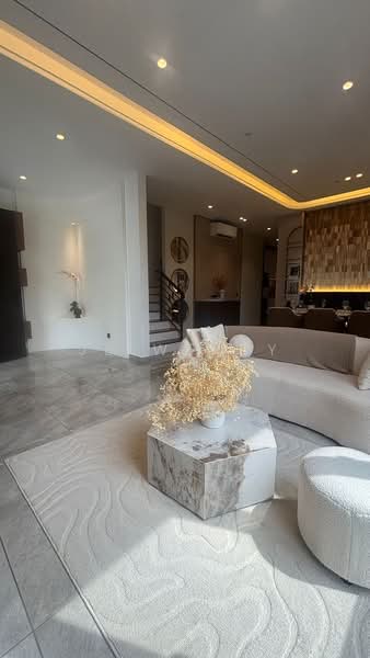 Cluster House for Sale in Permas Jaya (Johor Bahru) - JB Wendy - Living Room - PropertyGuru.com.my