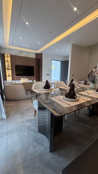 Cluster House for Sale in Permas Jaya (Johor Bahru) - JB Wendy - Dining Room - PropertyGuru.com.my